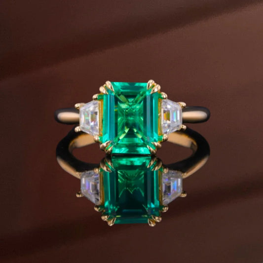 Lab-Grown Emerald Trilogy Step-Cut Ring (Solid gold) | Lady Estere Jewellery | Worldwide Shipping 14K 18K Solid Gold Diamond Moissanite
