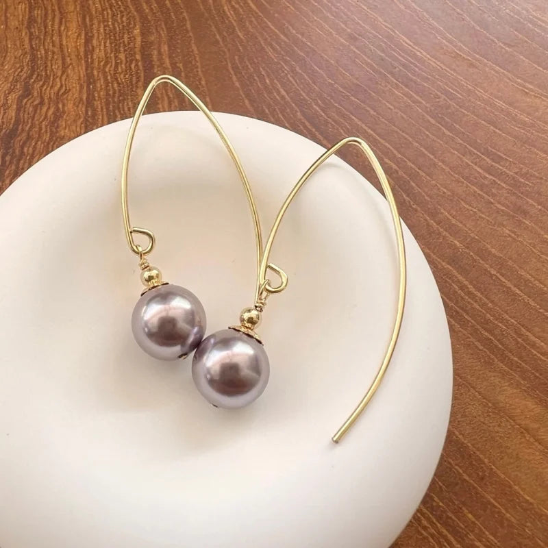 Lila | Purple Pearl Drop Earring Hooks Lady Estere Jewellery Worldwide Shipping 14K 18K Solid Gold Lab - Grown Diamond Moissanite White