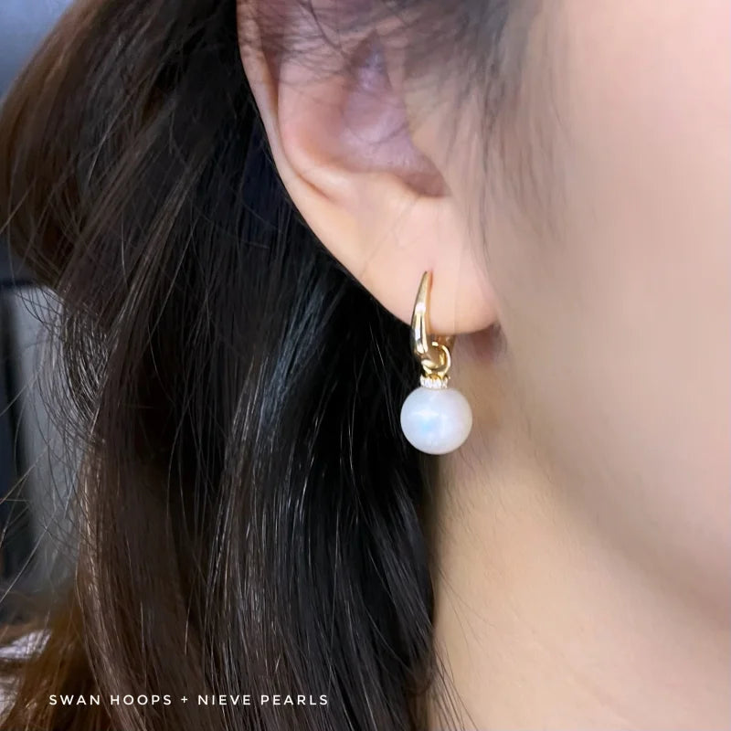 Nieve | Detachable Pearl Drop Pendants (Solid Gold) | Lady Estere Jewellery | Worldwide 14K 18K Solid Gold Lab-Grown Diamond Moissanite