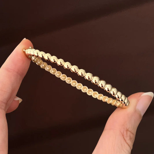 Pebble | 4mm Bangle Bracelet (Solid Gold) | Lady Estere Jewellery | Worldwide Shipping 14K 18K Solid Gold Lab - Grown Diamond Moissanite