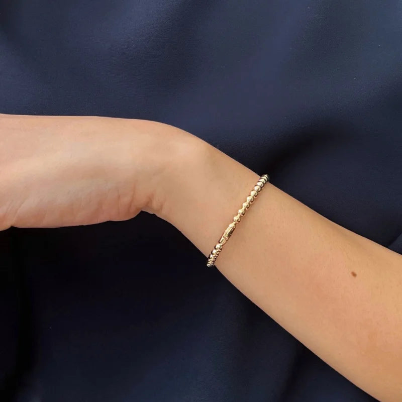 Pebble | 4mm Bangle Bracelet (Solid Gold) | Lady Estere Jewellery | Worldwide Shipping 14K 18K Solid Gold Lab-Grown Diamond Moissanite