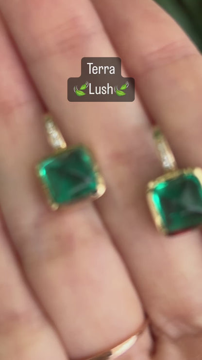 Terra-Lush | Lab-Grown Columbian Emerald & Diamond Earrings (Solid Gold)