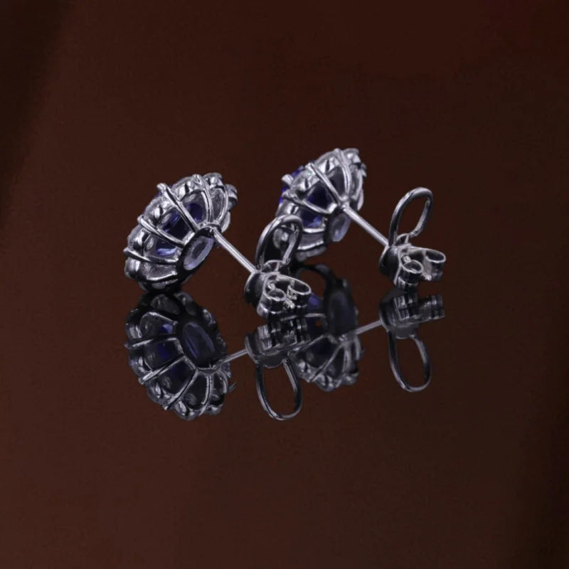 Princess-D Blue Sapphire Diamond Halo Stud Earring (Solid gold) | Lady Estere Jewellery 14K 18K Solid Gold Lab-Grown Moissanite White