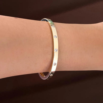 The No.7 | Inlay Diamond Bangle Bracelet (Solid Gold) | Lady Estere Jewellery | Worldwide 14K 18K Solid Gold Lab Grown Moissanite White