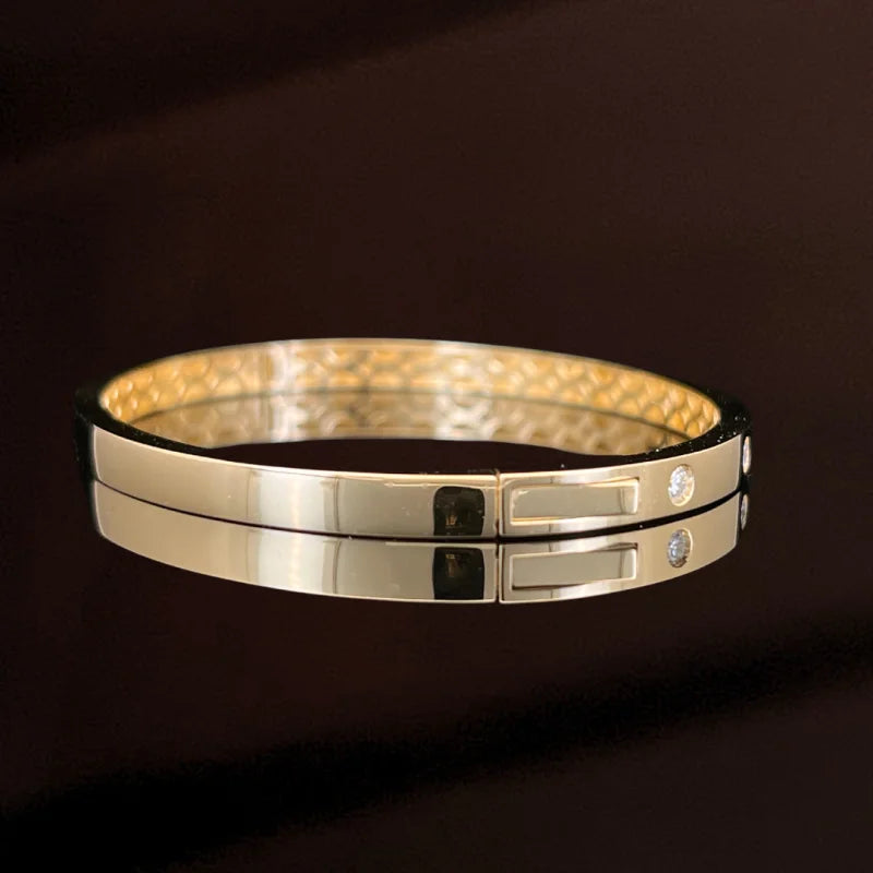 The No.7 | Inlay Diamond Bangle Bracelet (Solid Gold) | Lady Estere Jewellery | Worldwide 14K 18K Solid Gold Lab Grown Moissanite White