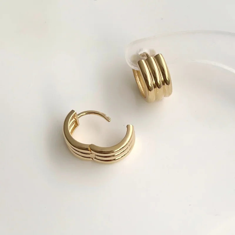 Threads | Triple Round Hoop Earrings (Solid Gold) | Hoops | Lady Estere Jewellery | Worldwide Shipping 14K 18K Solid Gold Lab-Grown Diamond