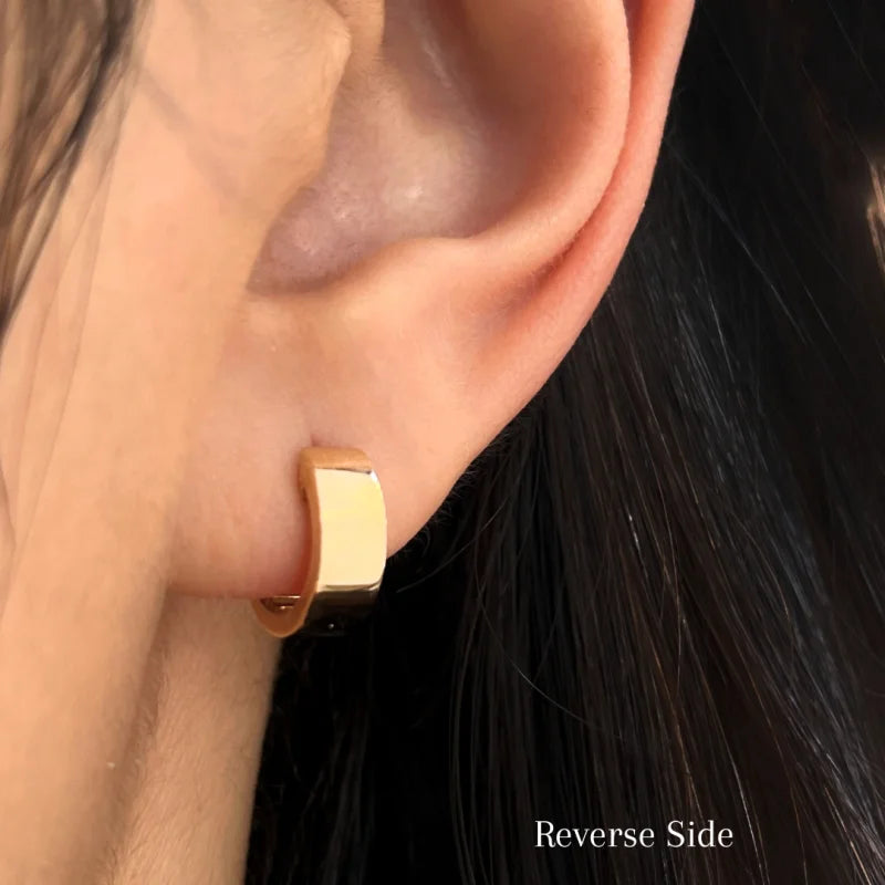 Tokyo | 1.5ct Jumbo Reversible Baguette Hoop Earrings (Solid Gold) | Lady Estere Jewellery 14K 18K Solid Gold Lab Grown Diamond Moissanite