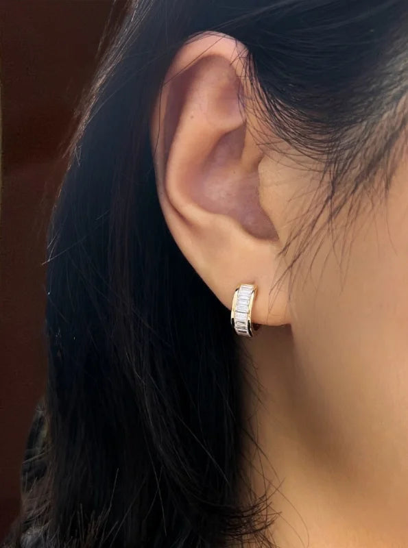 Tokyo | 1.5ct Jumbo Reversible Baguette Hoop Earrings (Solid Gold) | Lady Estere Jewellery 14K 18K Solid Gold Lab Grown Diamond Moissanite