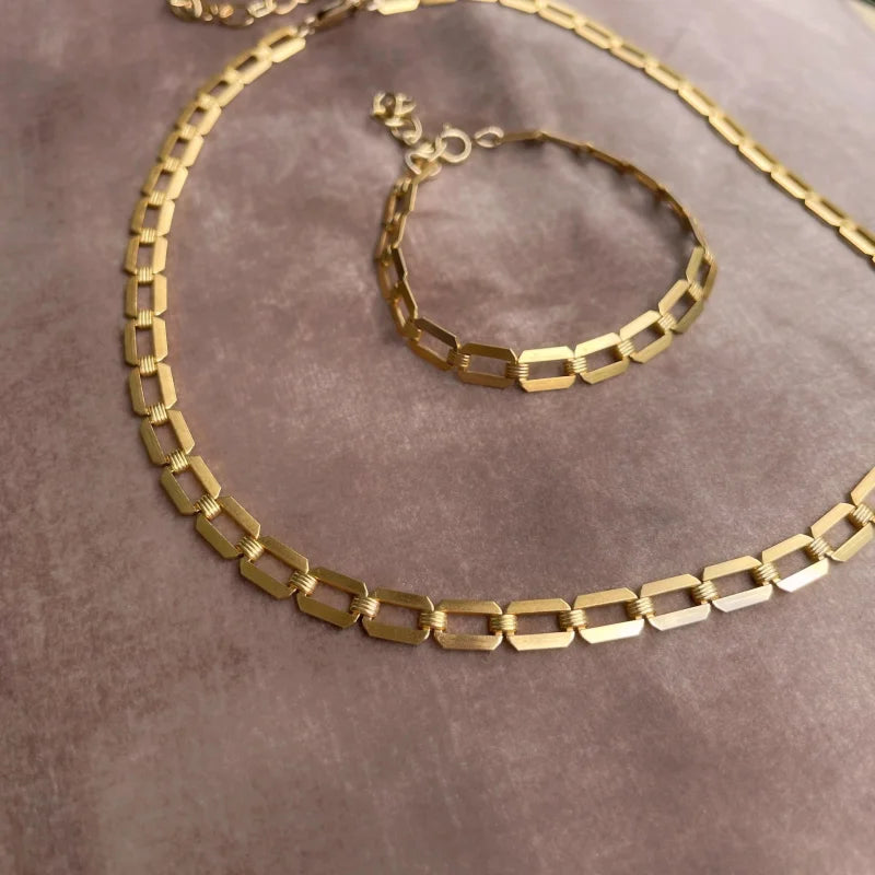 Warrior | Statement Chain Necklace | Lady Estere Jewellery | Worldwide Shipping 14K 18K Solid Gold Lab-Grown Diamond Moissanite White