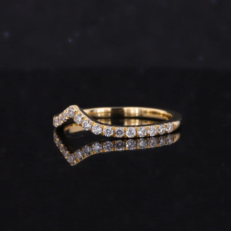 Wedding Band | Chevron Diamond (Solid gold) | Lady Estere Jewellery | Worldwide 14K 18K Solid Gold Lab-Grown Moissanite White Yellow Rose