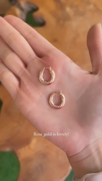 Twist | Chunky Oval Hoop Earrings (Solid Gold)